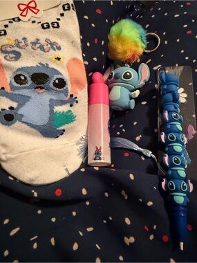 Stitch Character Accessories Set - Blue, Pink, White